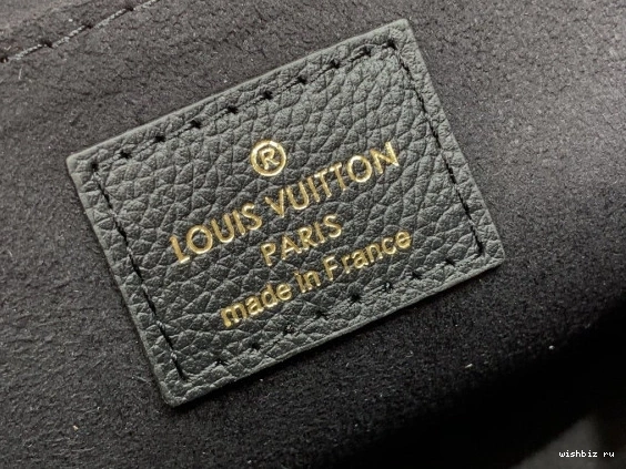 WIS LOCKME CHAIN PM LOUIS VUITTON 0725